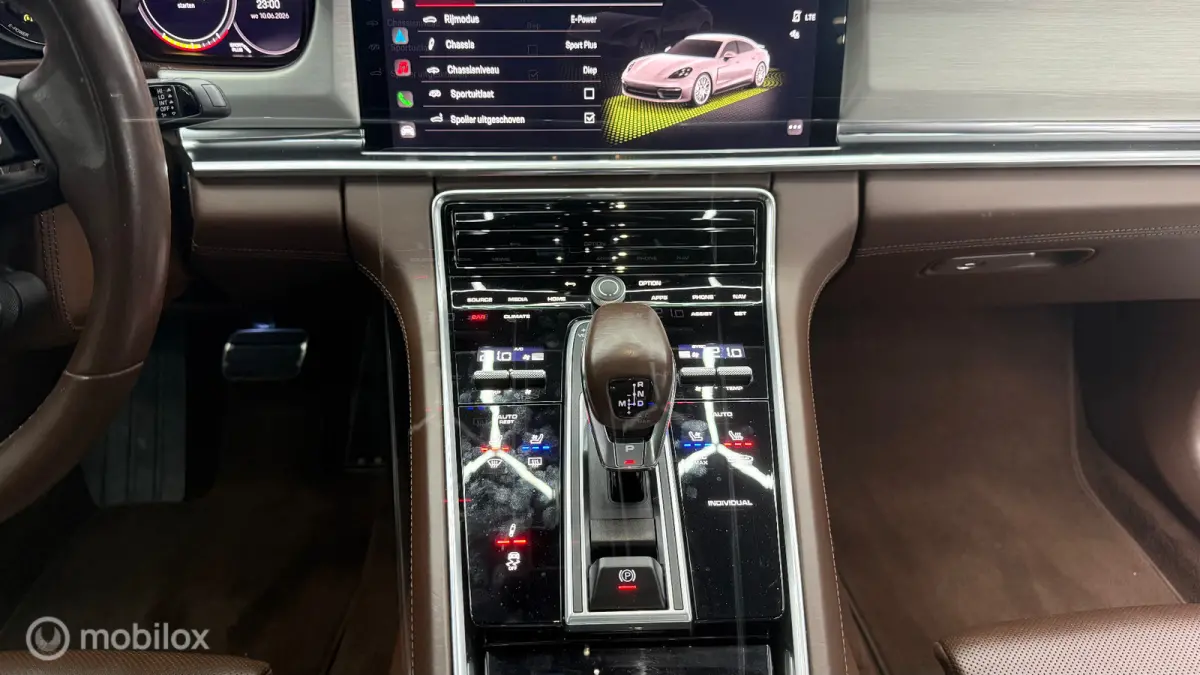 2.9 4 E-Hybrid Platinum Edition