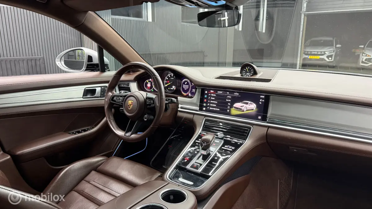 2.9 4 E-Hybrid Platinum Edition