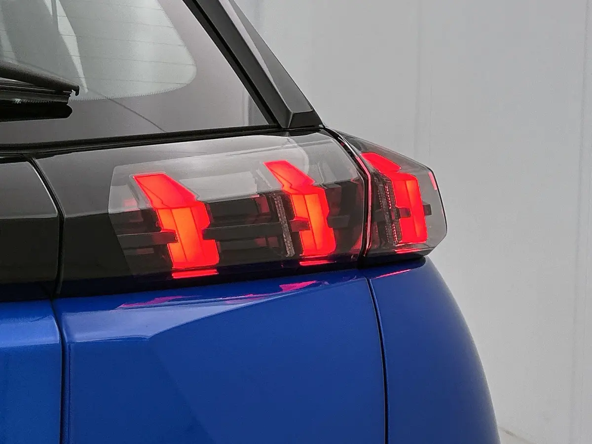 1.2 Puretech Active Pack | NAVIGATIE | CAMERA | KLIMAATREGELING | CRUISE CONTROL