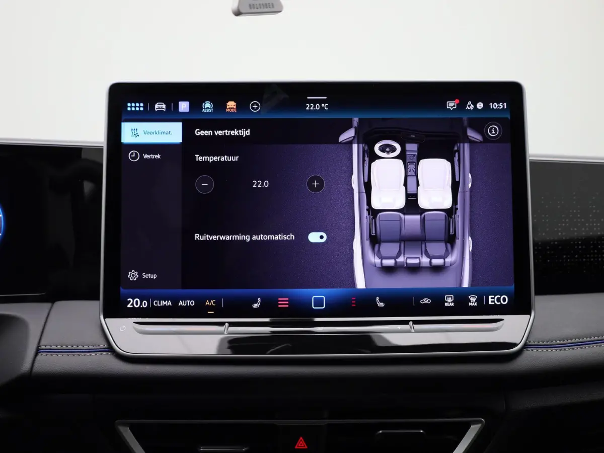 1.5 eHybrid R-Line Edition 272 PK| Soh 100% | Trekhaak | 360 Camera | Navigatie Groot | Head-Updisplay | LED Matrix | Stoelverwarming | Stuurwielverwarming