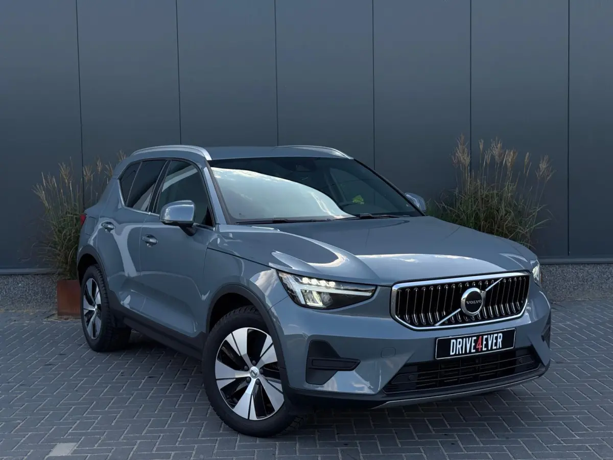 1.5 T4 Plug-in hybrid Core Bright FACELIFT M24 NAVI|CLIMATE|CAMERA|LED
