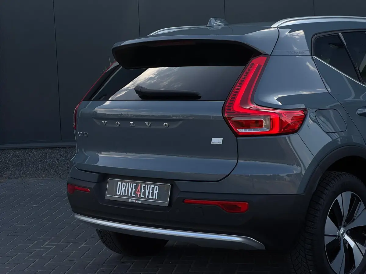 1.5 T4 Plug-in hybrid Core Bright FACELIFT M24 NAVI|CLIMATE|CAMERA|LED