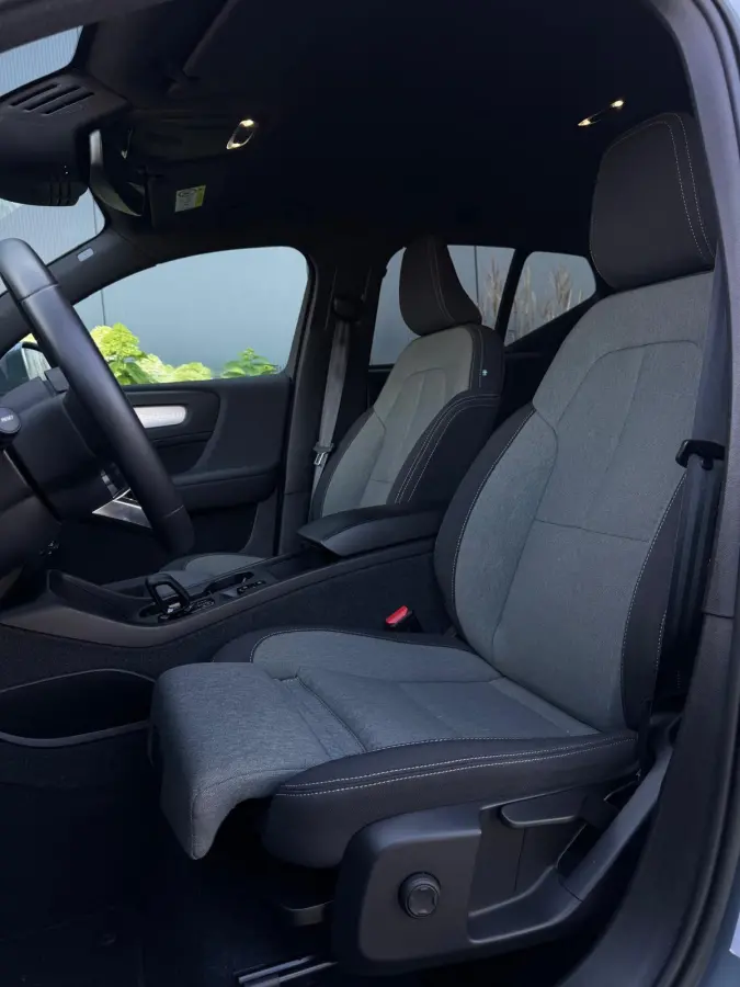 1.5 T4 Plug-in hybrid Core Bright FACELIFT M24 NAVI|CLIMATE|CAMERA|LED