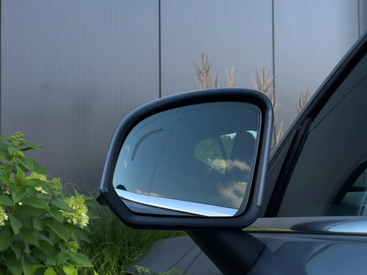 1.5 T4 Plug-in hybrid Core Bright FACELIFT M24 NAVI|CLIMATE|CAMERA|LED