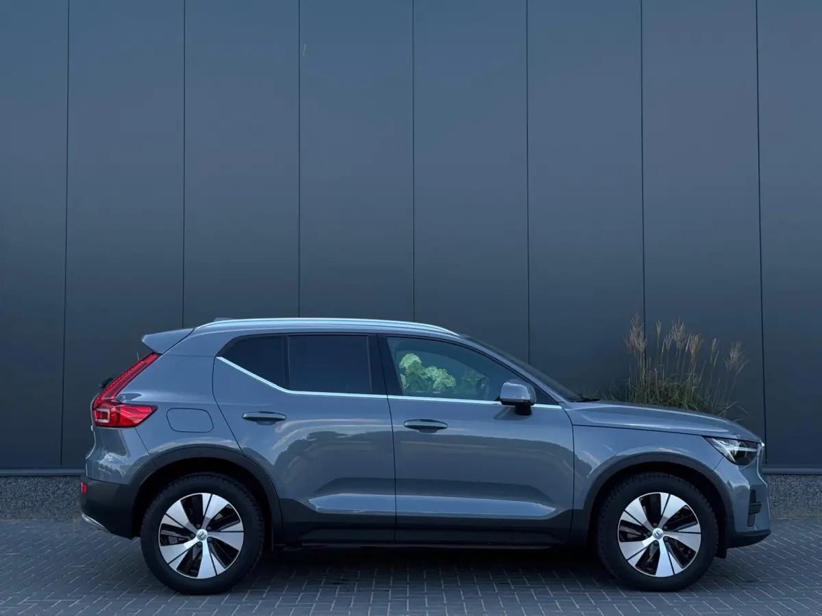 1.5 T4 Plug-in hybrid Core Bright FACELIFT M24 NAVI|CLIMATE|CAMERA|LED