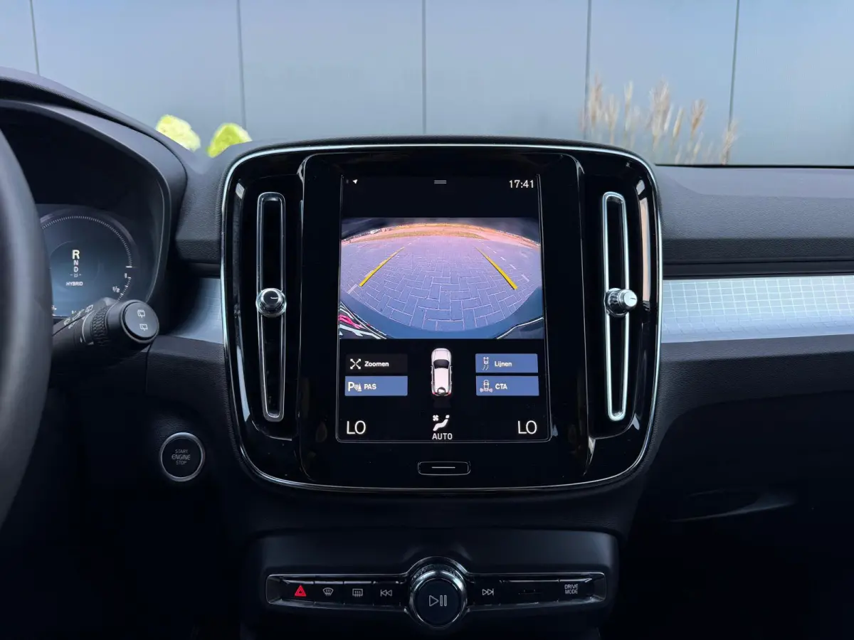 1.5 T4 Plug-in hybrid Core Bright FACELIFT M24 NAVI|CLIMATE|CAMERA|LED