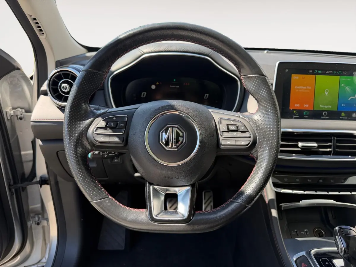 1.5 TGDI Luxury | Panoramadak | 360 camera | Cruise Control adaptief | Climate Control