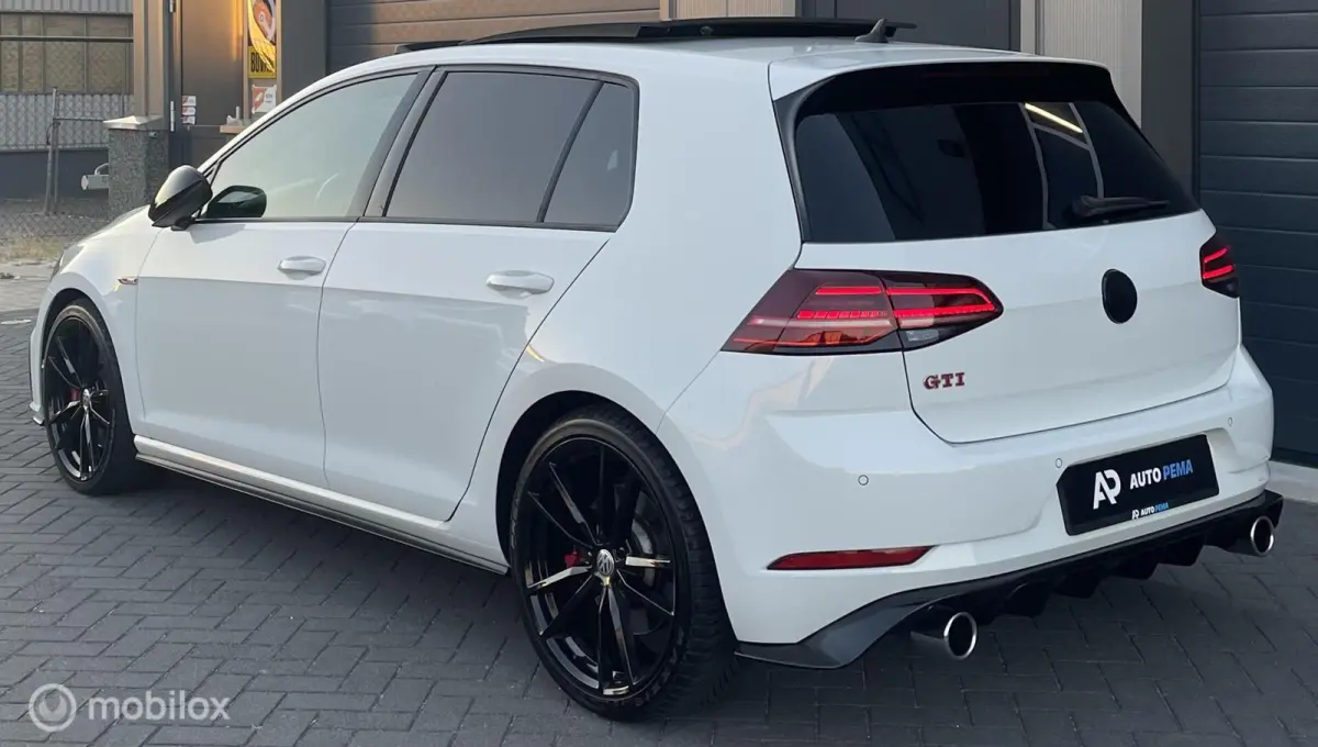 2.0 TSI GTI DSG Performance 245PK