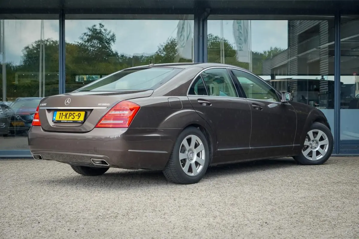 400 HYBRID Prestige Plus / Distronic / NL Auto / Keurig onderhouden