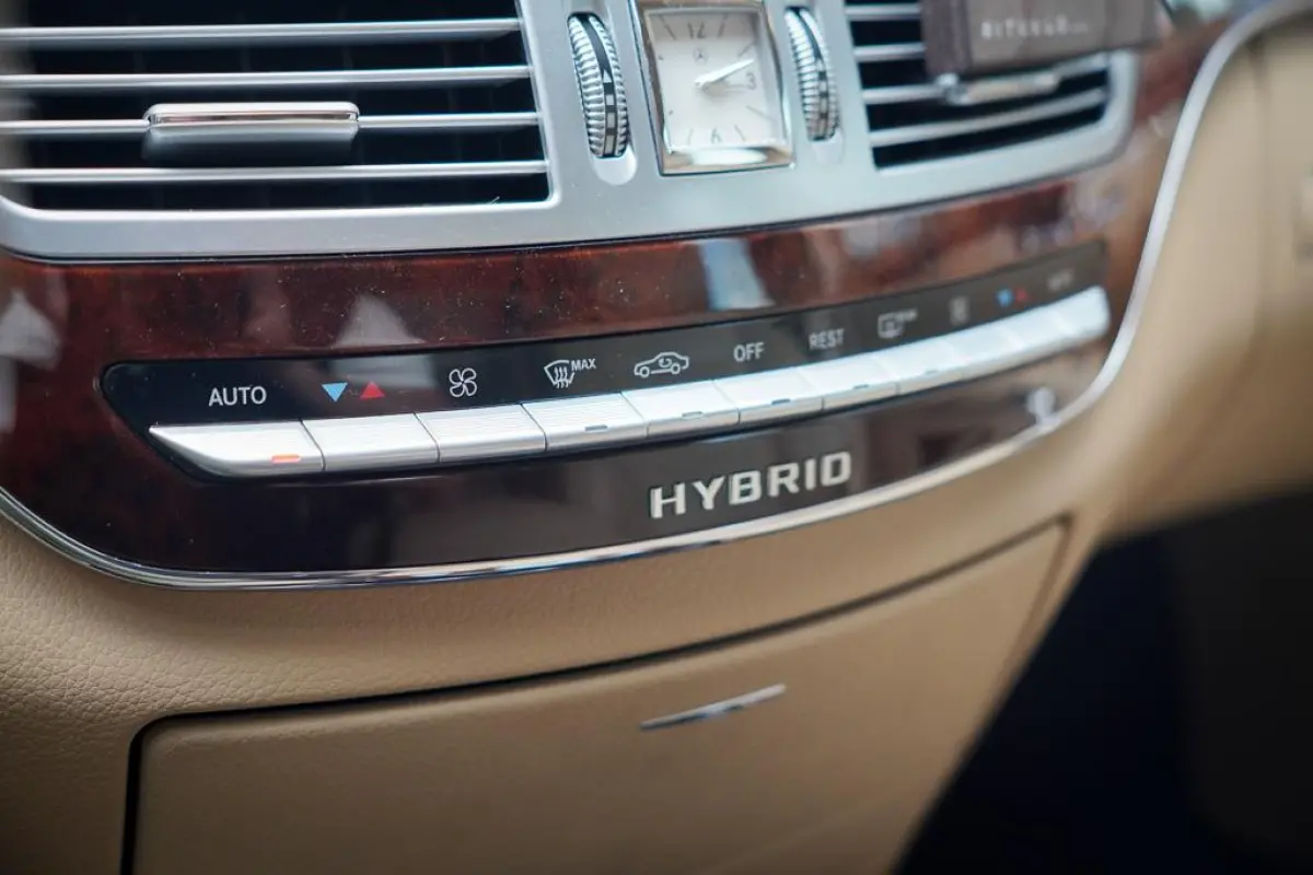 400 HYBRID Prestige Plus / Distronic / NL Auto / Keurig onderhouden
