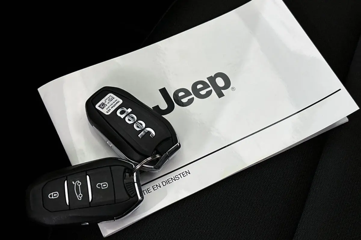 1.2 e-Hybrid Summit Keyless Navigatie Elektrische Achterklep