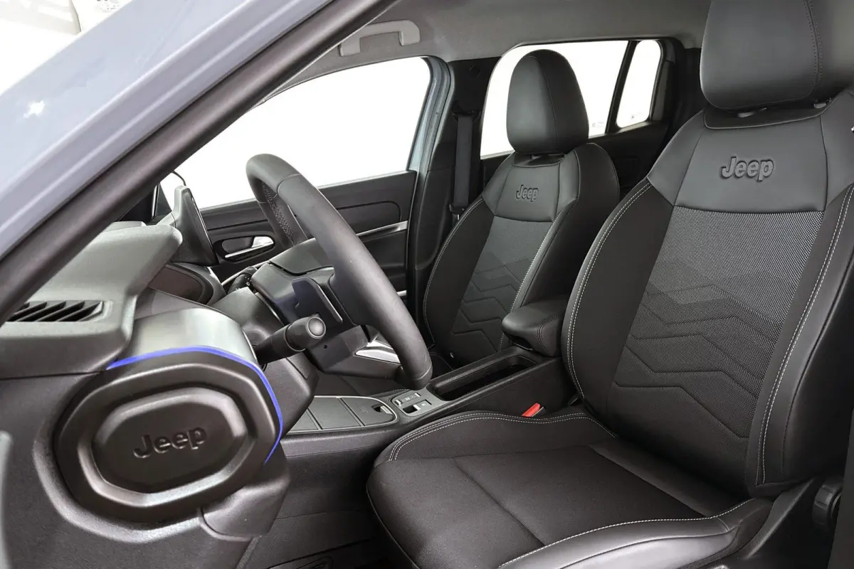 1.2 e-Hybrid Altitude Keyless Navigatie Elektrische Achterklep