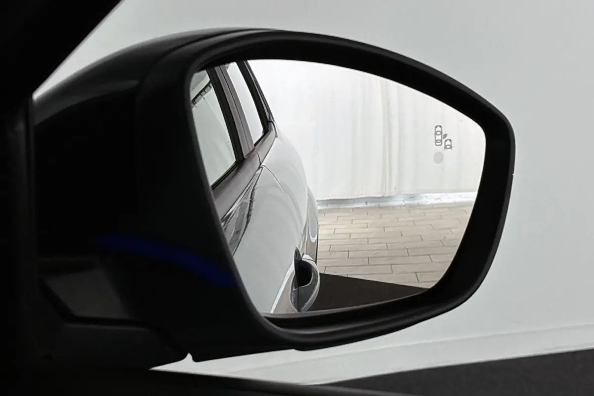 1.2 e-Hybrid Summit Keyless Navigatie Elektrische Achterklep