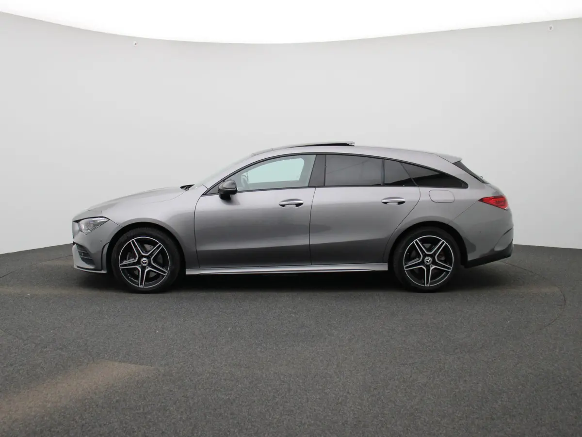 250 e Business Solution AMG Limited | Automaat | Apple Carplay / Android Auto | Panoramadak | Stoelverwarming | Sfeerverlichting | Achteruitrijcamera | Parkeersensoren |