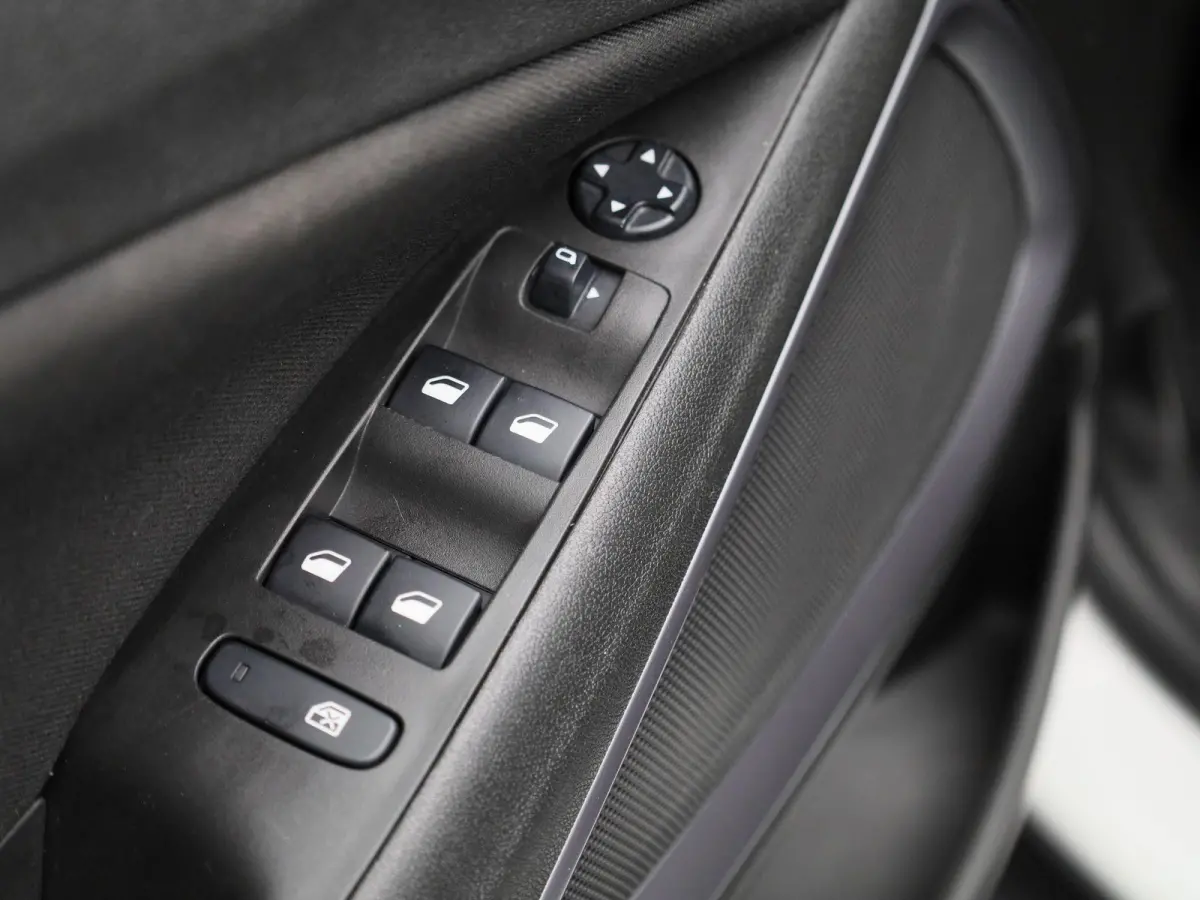 1.2 Edition | Apple Carplay / Android Auto | Cruise Control | Airco | Trekhaak |