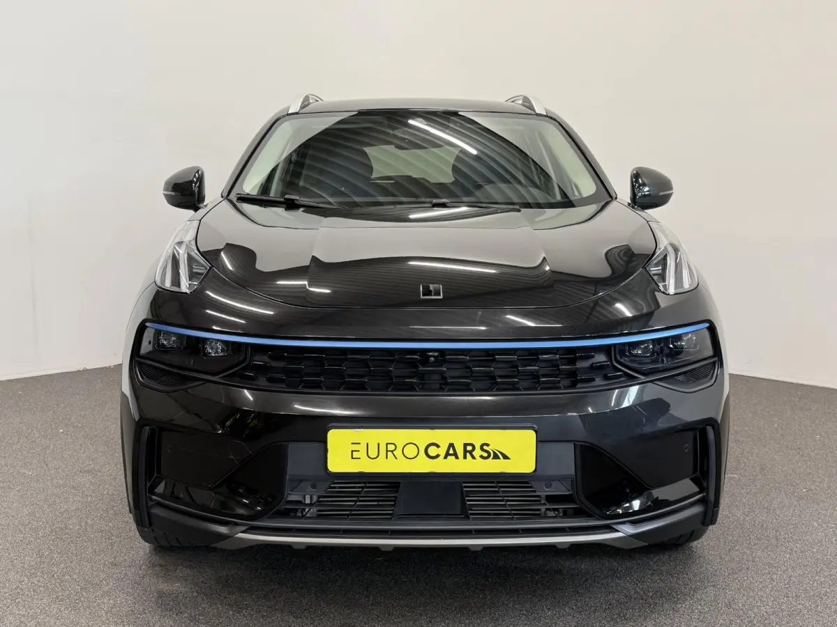 1.5 Panoramadak Navigatie Apple CarPlay Android Auto Camera Parkeerhulp Adaptive Cruise Control Dodehoekdetectie Stoelverwarming Climate Control Lichtmetalen velgen