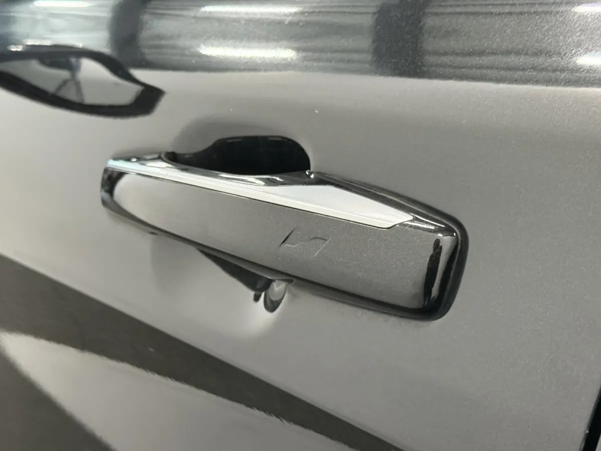 1.5 Panoramadak Navigatie Apple CarPlay Android Auto Camera Parkeerhulp Adaptive Cruise Control Dodehoekdetectie Stoelverwarming Climate Control Lichtmetalen velgen