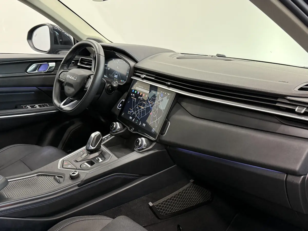 1.5 Panoramadak Navigatie Apple CarPlay Android Auto Camera Parkeerhulp Adaptive Cruise Control Dodehoekdetectie Stoelverwarming Climate Control Lichtmetalen velgen