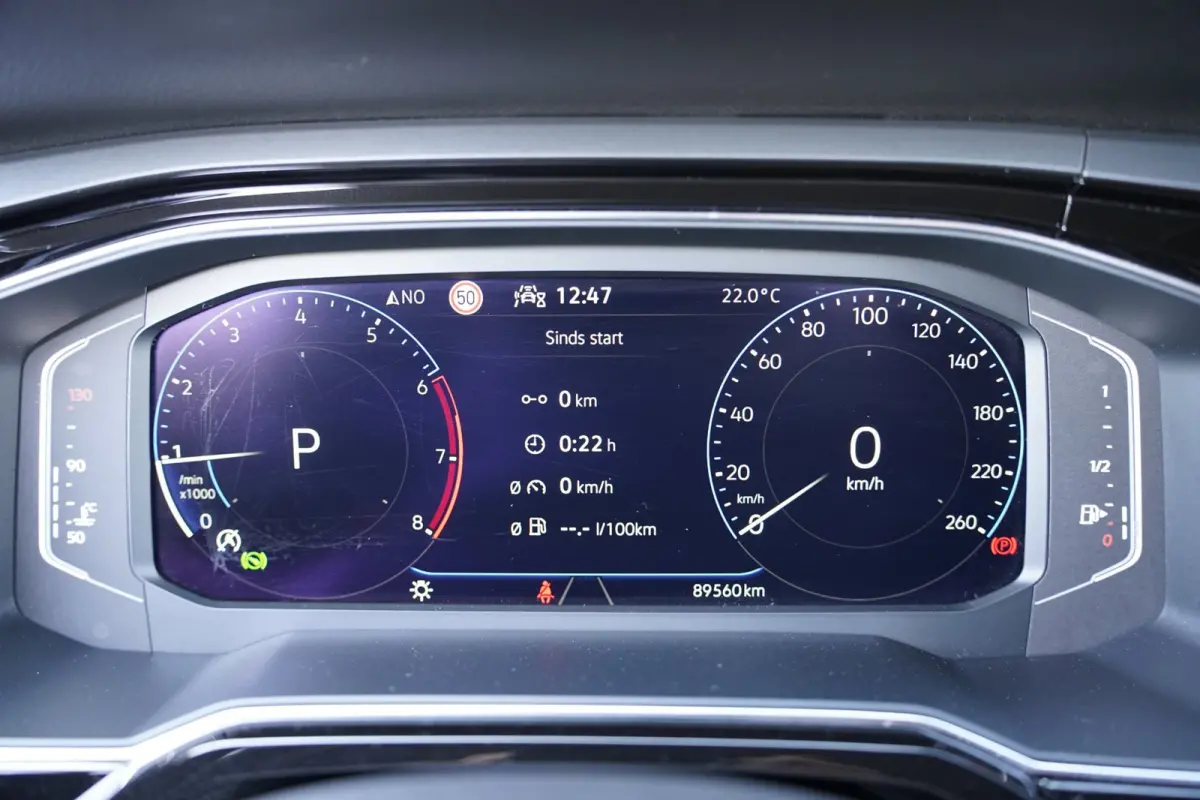 1.0 TSI 2x R-Line 110PK DSG Facelift Ascot IQ Matrix Led Navi Virtual ACC