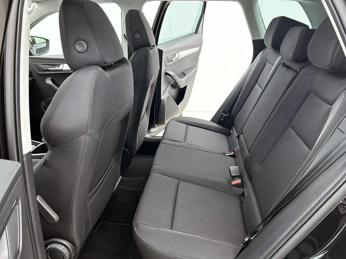 1.5 TSI ACT Business Edition | Automaat | Apple Carplay / Android Auto | Panoramadak | Parkeersensoren | Trekhaak |