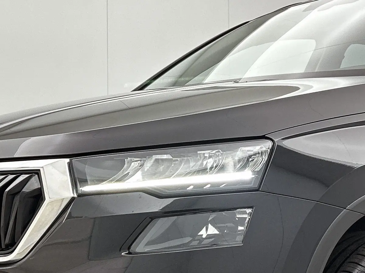 1.5 TSI ACT Business Edition | Automaat | Apple Carplay / Android Auto | Panoramadak | Parkeersensoren | Trekhaak |