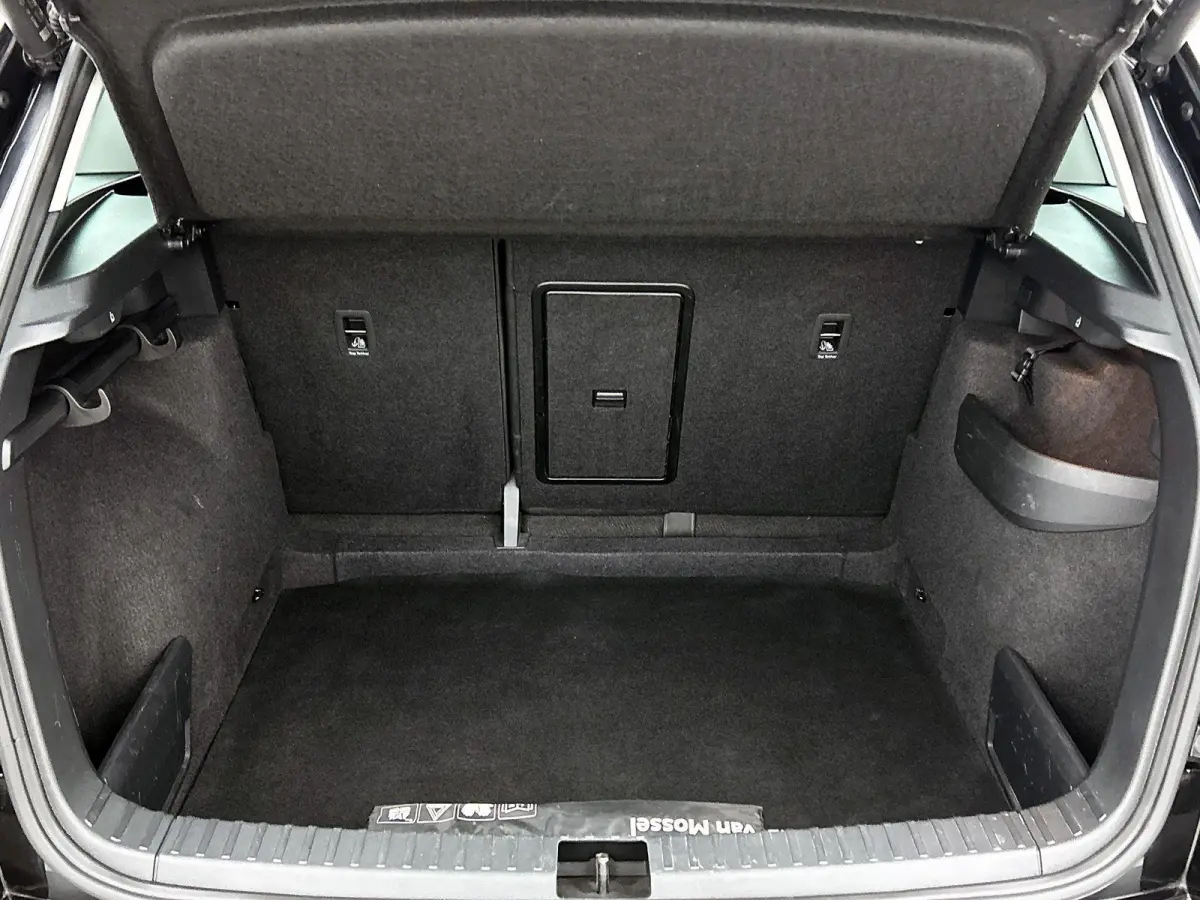 1.5 TSI ACT Business Edition | Automaat | Apple Carplay / Android Auto | Panoramadak | Parkeersensoren | Trekhaak |