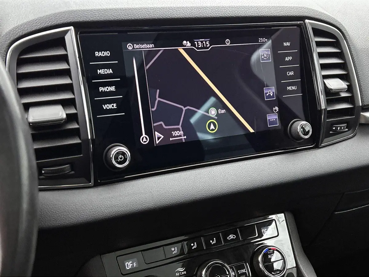 1.5 TSI ACT Business Edition | Automaat | Apple Carplay / Android Auto | Panoramadak | Parkeersensoren | Trekhaak |