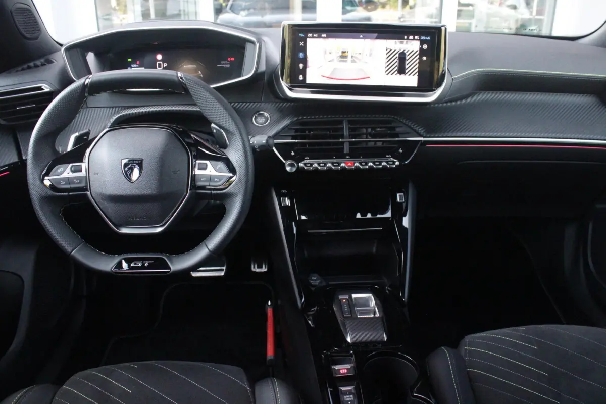 1.2 Hybrid 145PK AUTOMAAT GT PACK | ELEKTRISCH BEDIENBARE BESTUURDERSSTOEL | NAVIGATIE | FULL LED KOPLAMPEN | DRAADLOZE APPLE CARPLAY/ANDROID AUTO | ADAPTIVE CRUISE CONTROL | CAMERA VOOR + A
