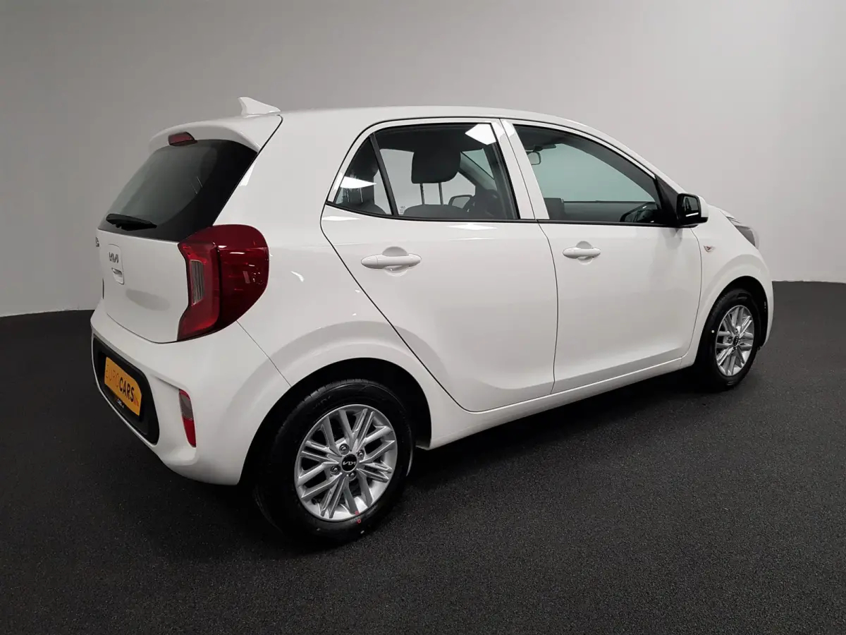 1.0 DPi Automaat DynamicLine Navigatie Apple Carplay/Android Auto Airco Camera DAB Lichtmetalen velgen Bluetooth