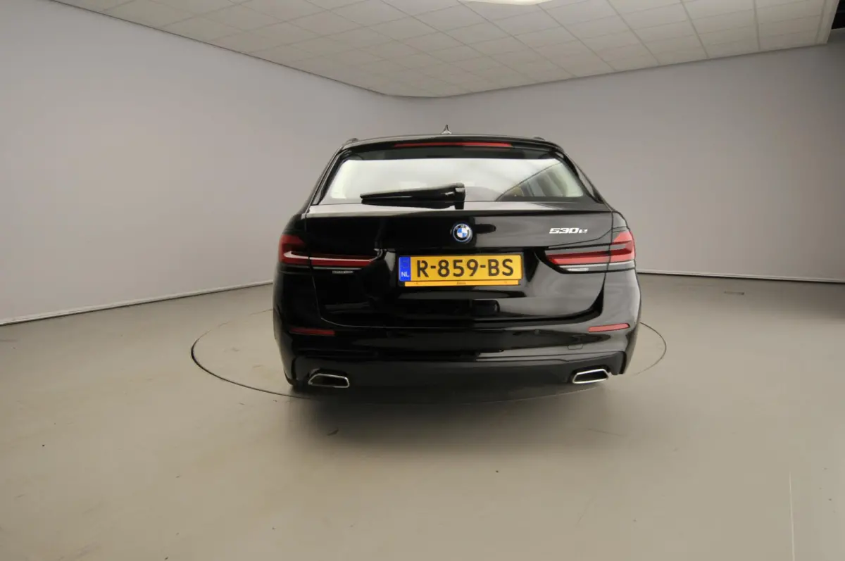 530e | Laserlicht | Leder | Navigatie | Comfortzetels | Clima | PDC | DAB | Alu 18 inch