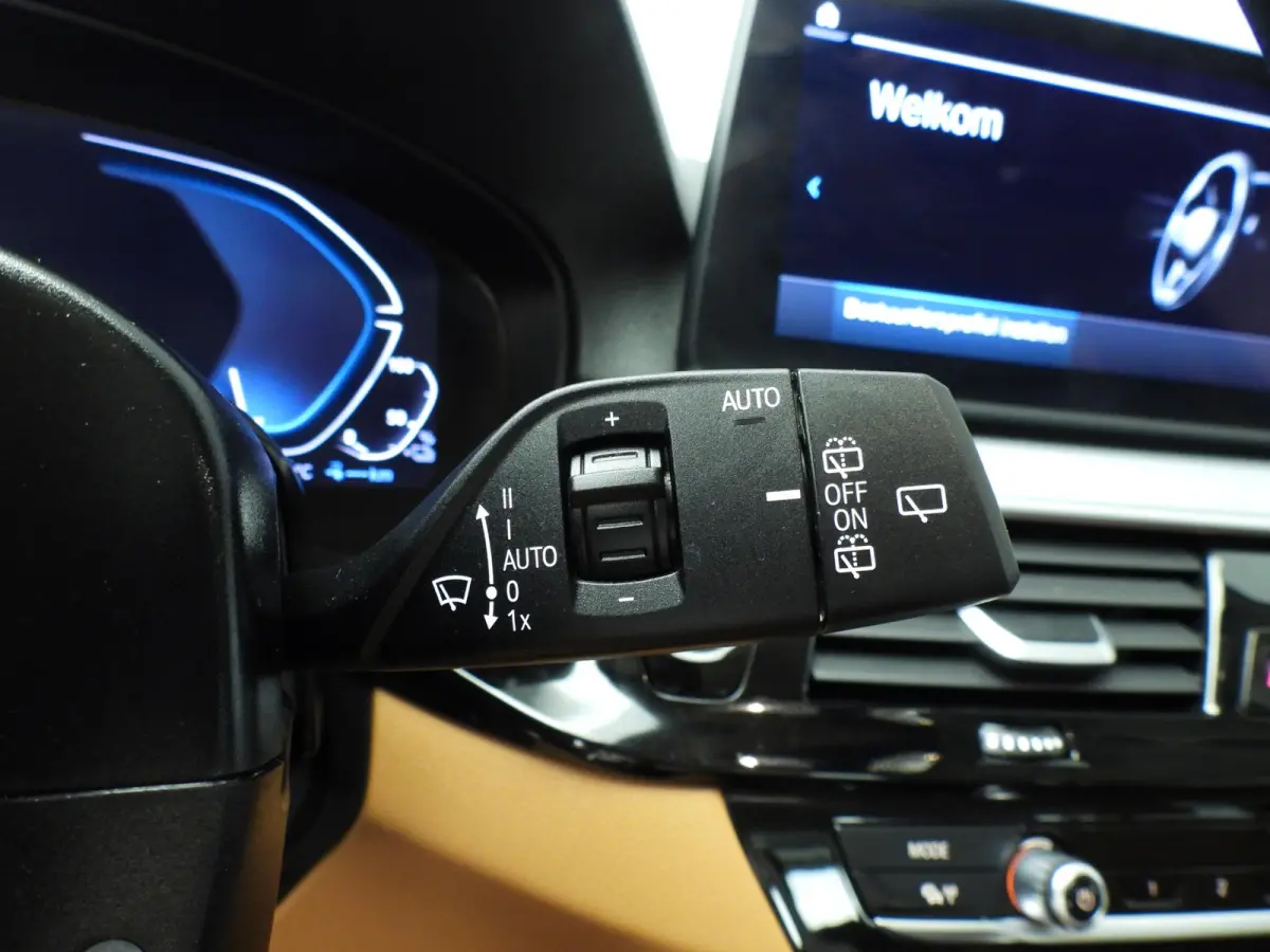 530e | Laserlicht | Leder | Navigatie | Comfortzetels | Clima | PDC | DAB | Alu 18 inch