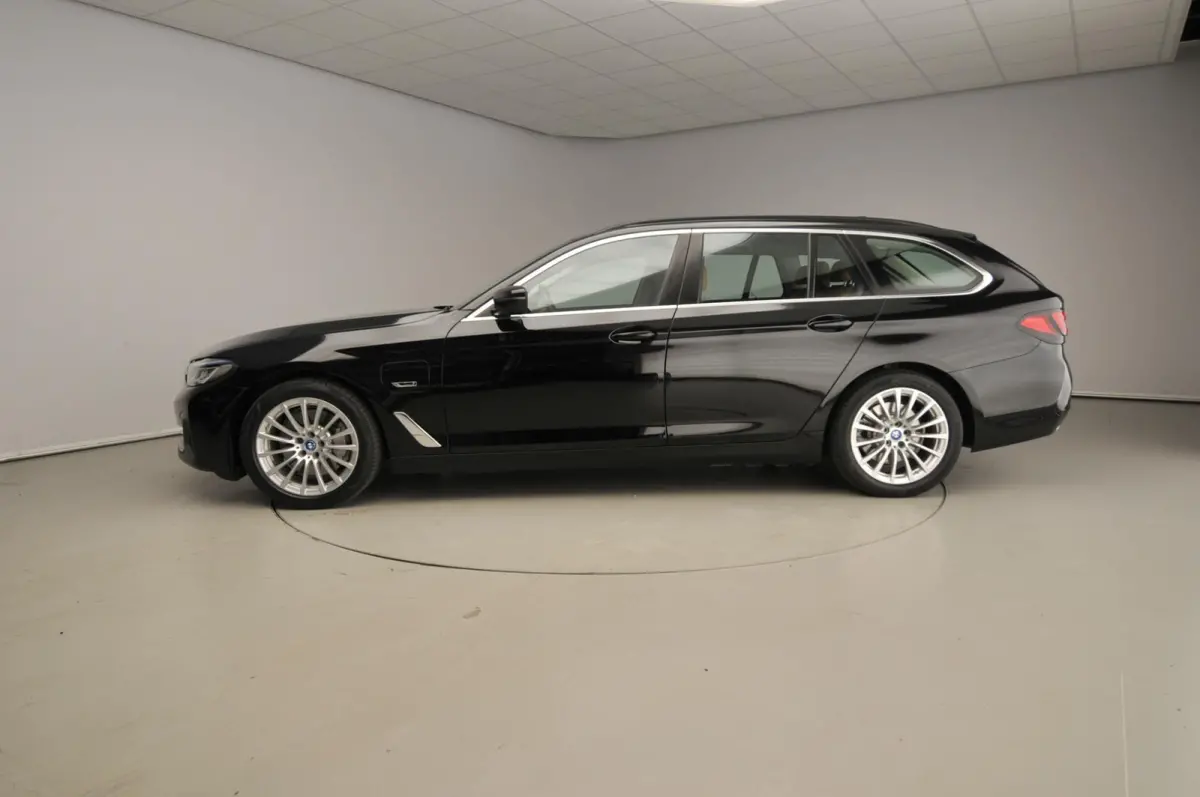 530e | Laserlicht | Leder | Navigatie | Comfortzetels | Clima | PDC | DAB | Alu 18 inch