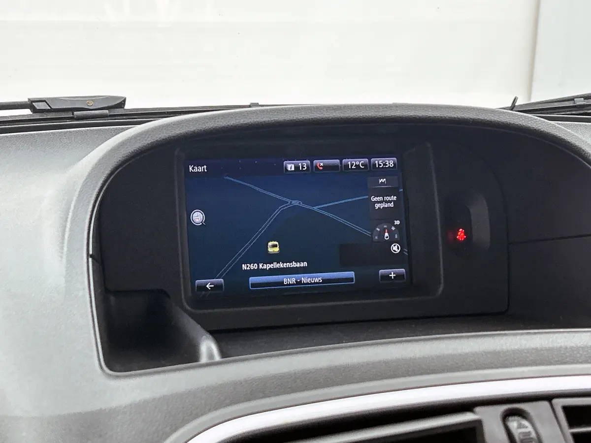 1.5 DCi Euro6 75PK Energy Comfort Airco / Navigatie / Pdc. / Radio multimedia / Apk 01-2027