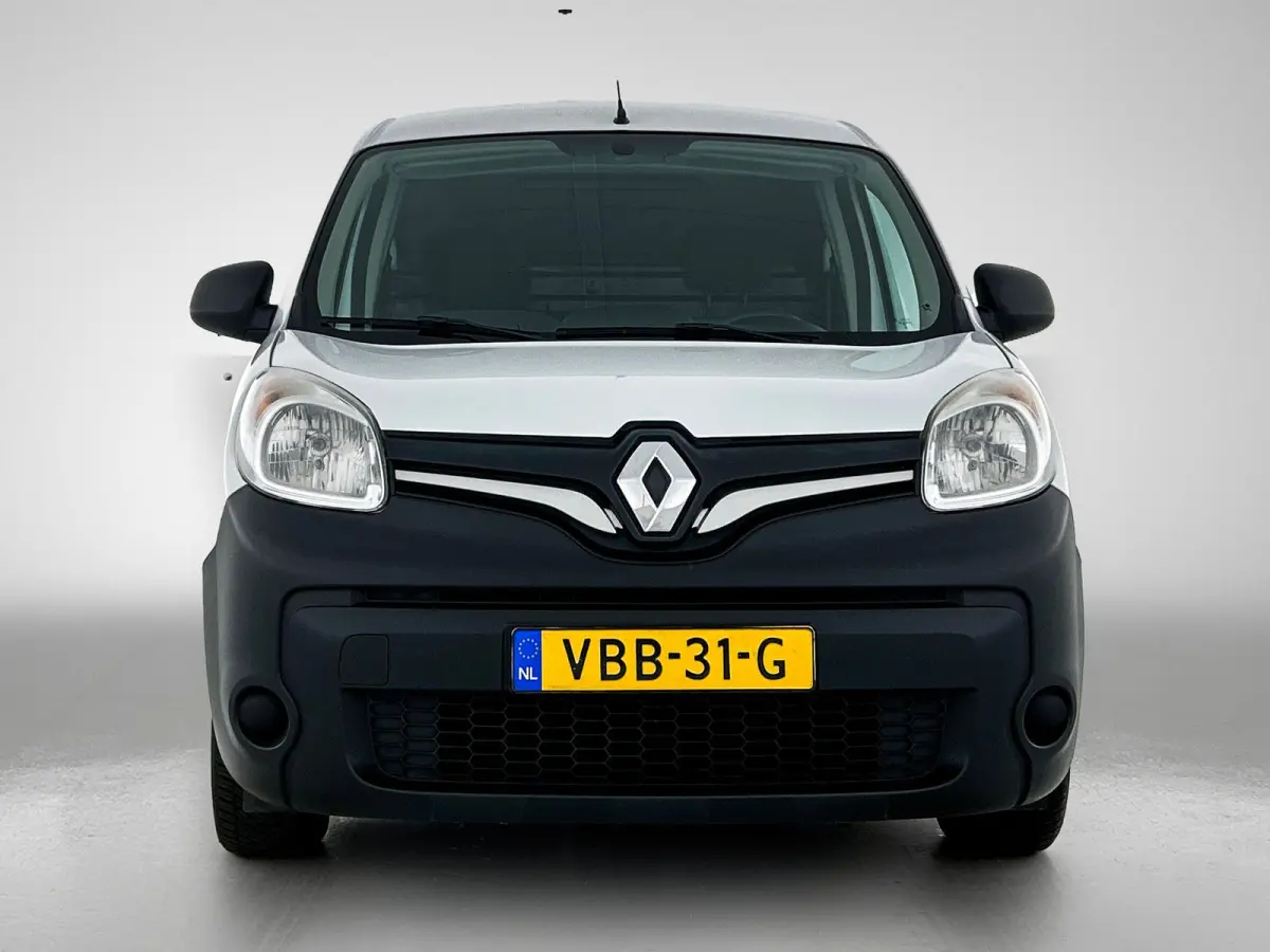 1.5 DCi Euro6 75PK Energy Comfort Airco / Navigatie / Pdc. / Radio multimedia / Apk 01-2027