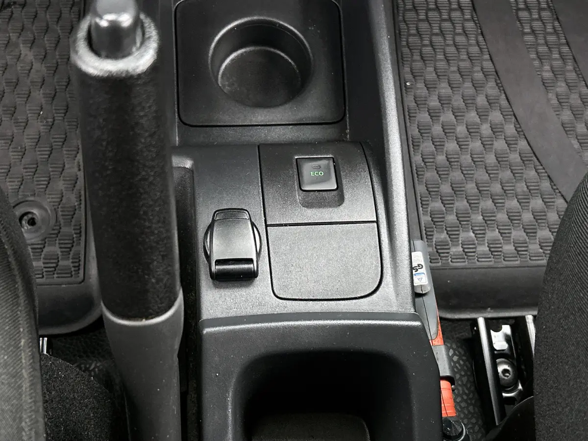 1.5 DCi Euro6 75PK Energy Comfort Airco / Navigatie / Pdc. / Radio multimedia / Apk 01-2027