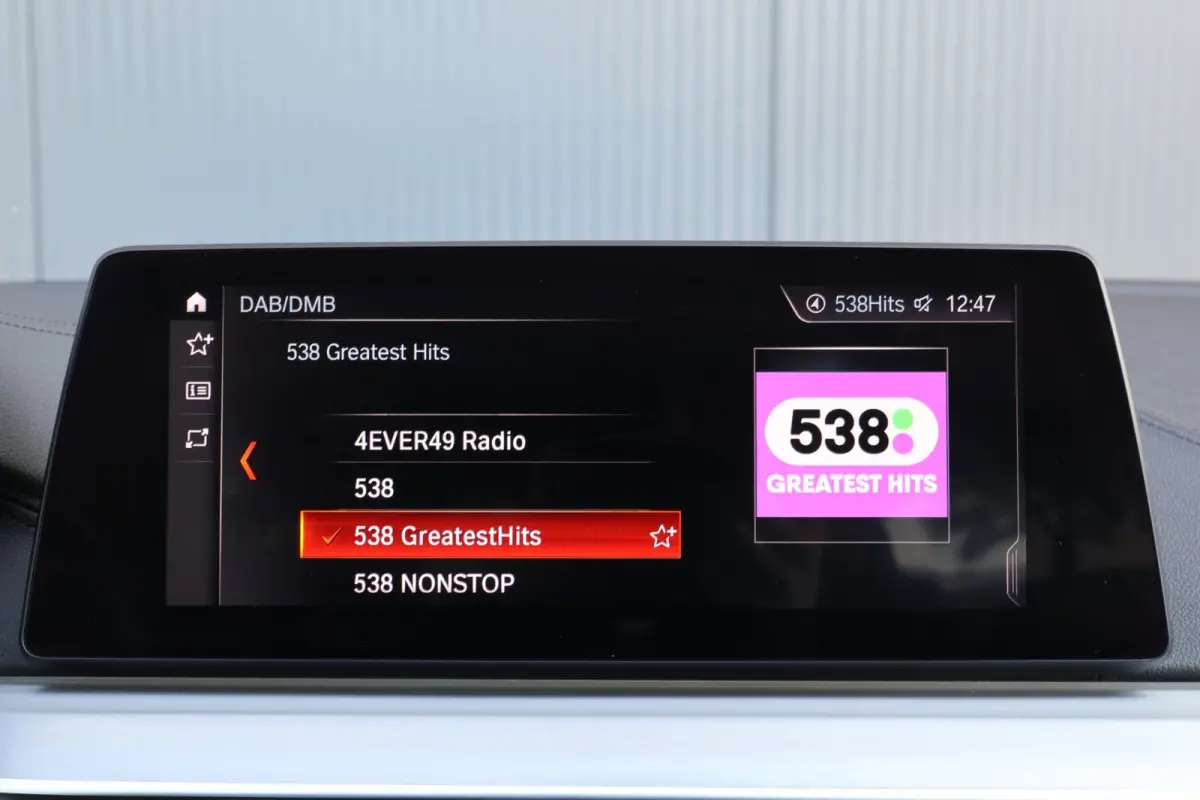 530e Sport Line | Bowers & Wilkins | massage | head-up | softclose | schuifkanteldak | stoelkoeling | adap. cruise