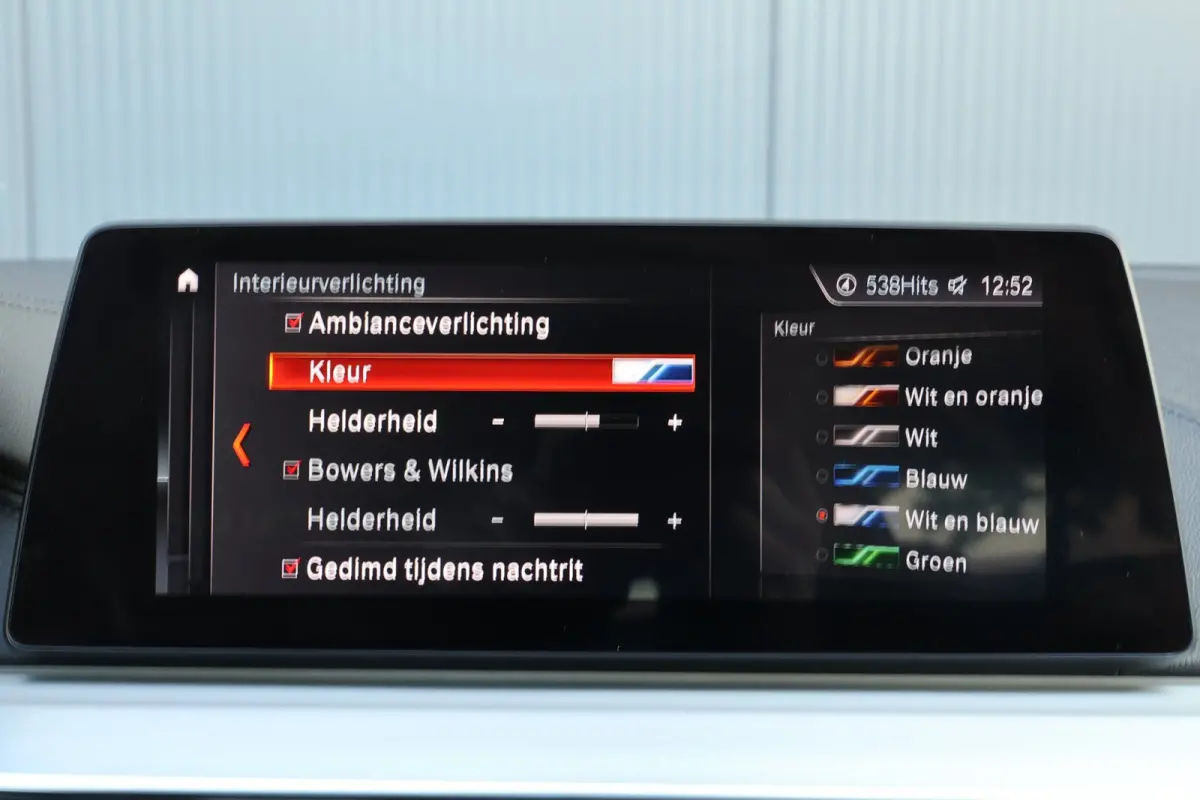 530e Sport Line | Bowers & Wilkins | massage | head-up | softclose | schuifkanteldak | stoelkoeling | adap. cruise