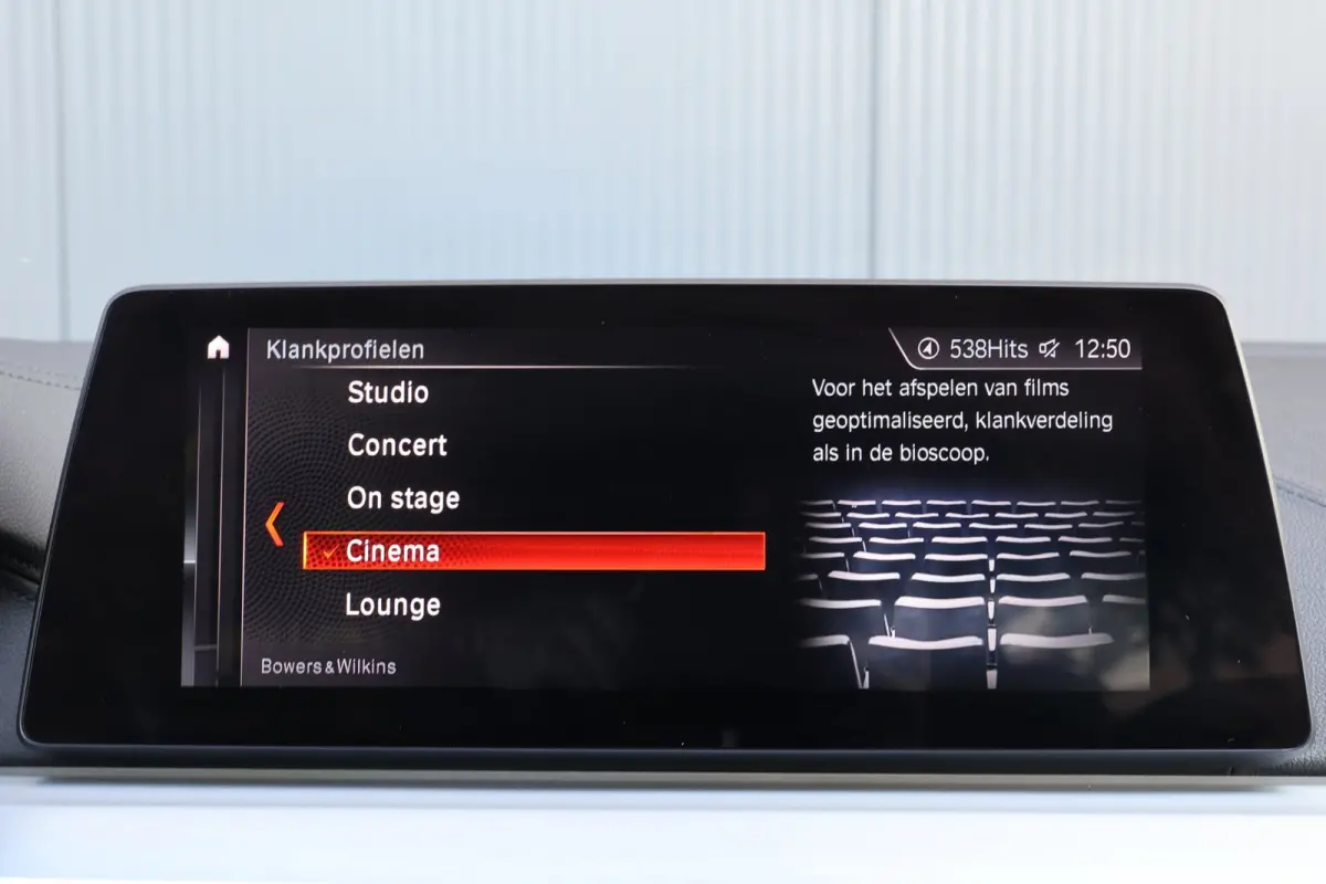 530e Sport Line | Bowers & Wilkins | massage | head-up | softclose | schuifkanteldak | stoelkoeling | adap. cruise