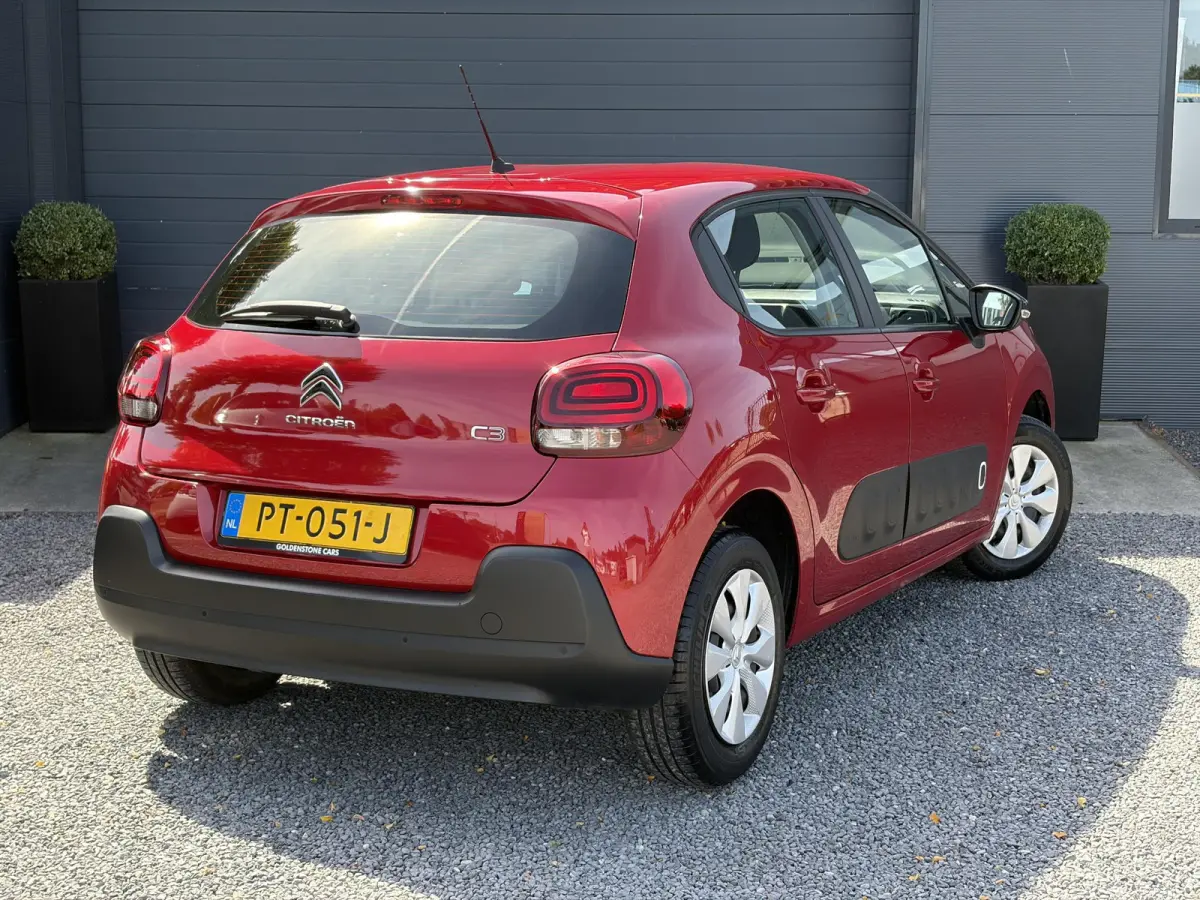 1.2 PureTech Feel 105g D-riem vv in 09-2023 l 2e Eigenaar l Navi l Carplay l Clima l Cruise l Dealer Onderhouden l Rijstrooksensor l N.A.P l Apk tot 08-2027