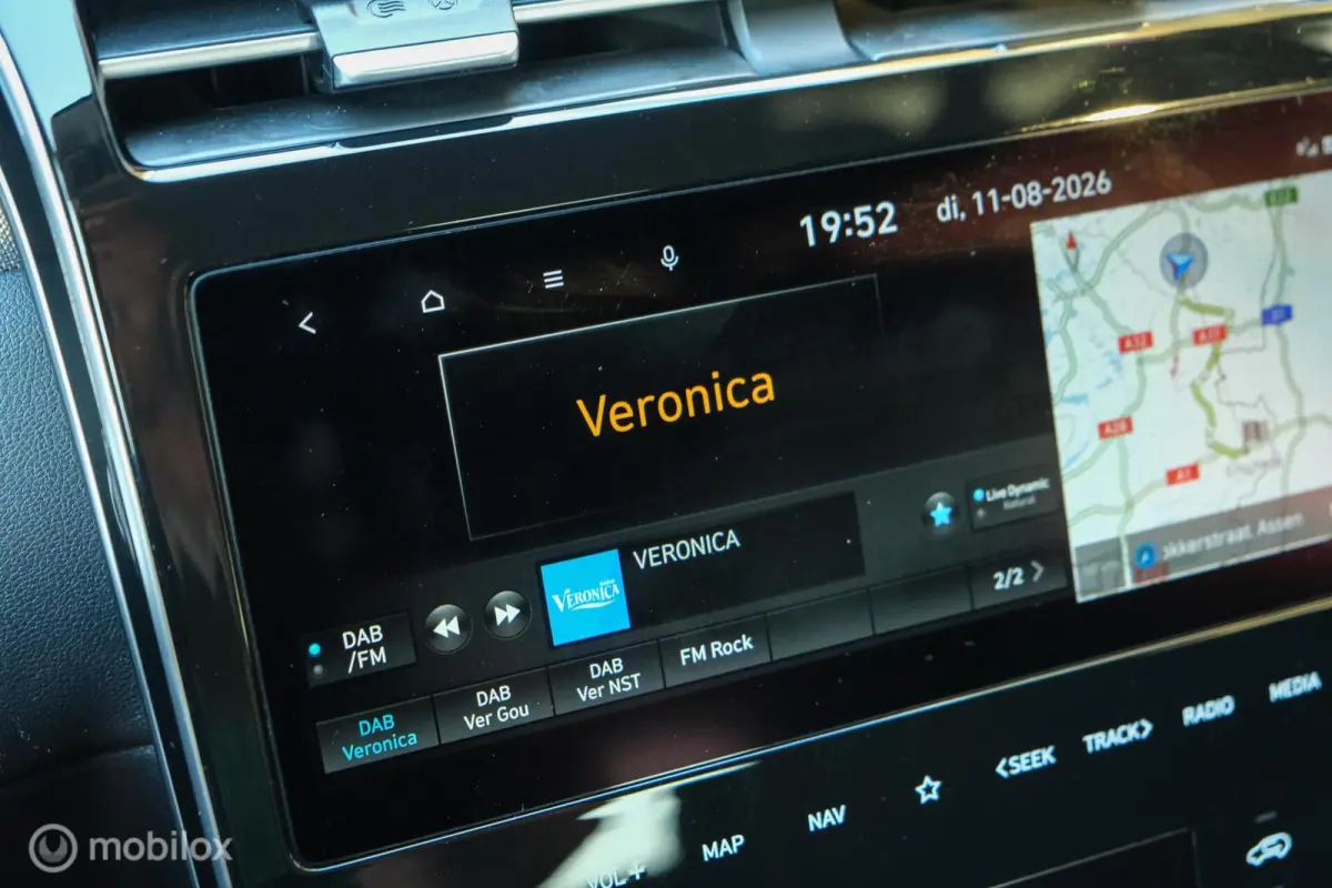 1.6 T-GDI MHEV Comfort Smart | Pano | Stoelverwarming | Trekhaak | 18 Inch | Carplay | LED | Camera | All seasons