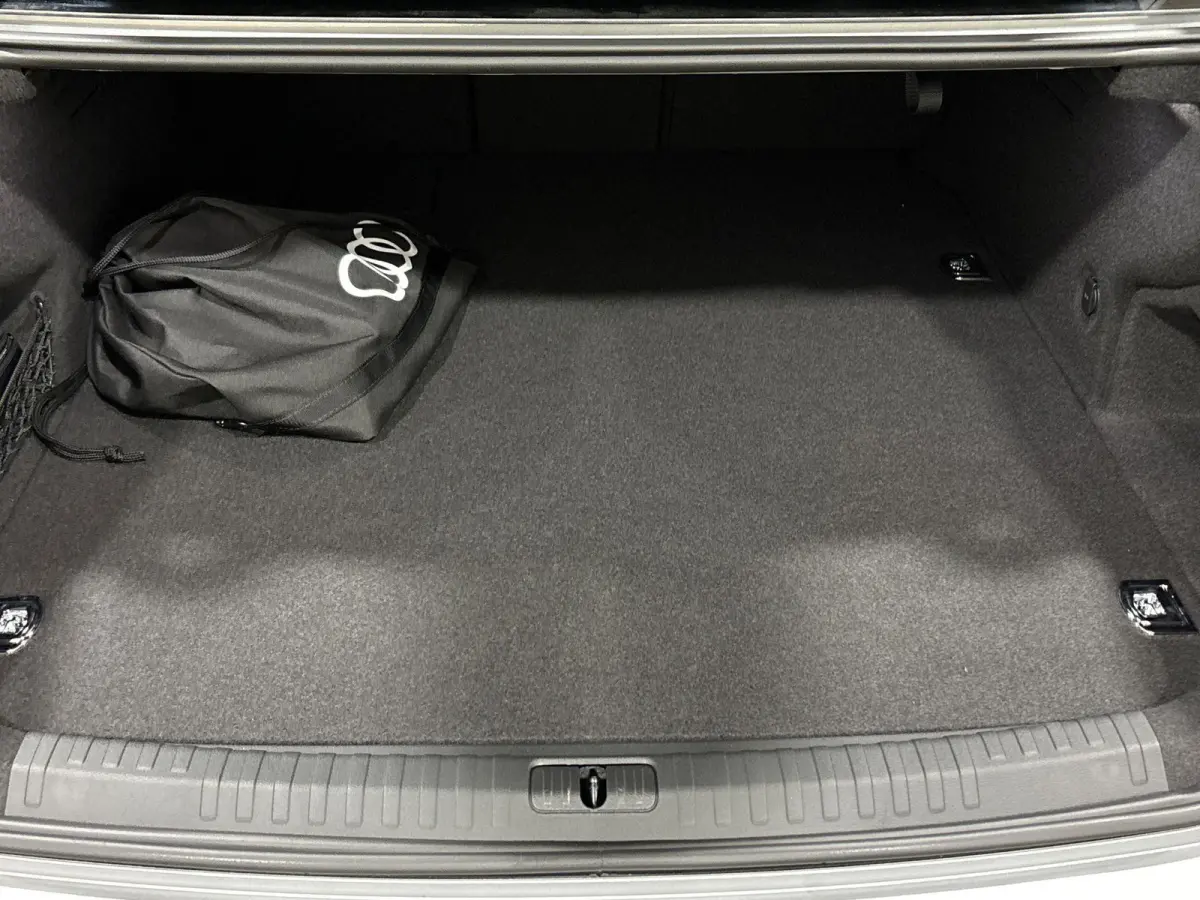 50 TFSI e quattro S edition 299 PK | S-line | Navigatie | Bang & Olufsen | Panoramadak | Assistentiepakket tour | Achteruitrijcamera | Stoelverwarming | Matrix-LED koplampen | Audi virtual c