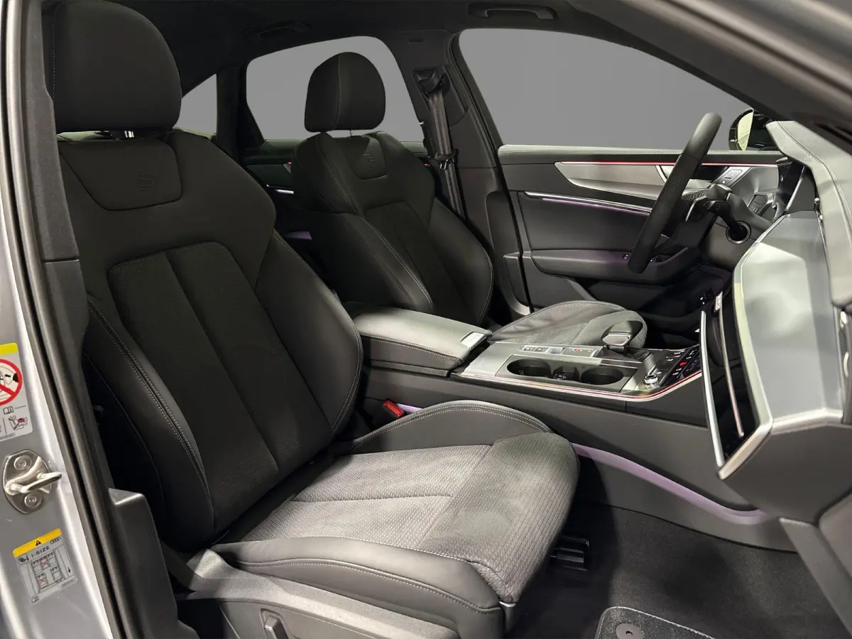 50 TFSI e quattro S edition 299 PK | S-line | Navigatie | Bang & Olufsen | Panoramadak | Assistentiepakket tour | Achteruitrijcamera | Stoelverwarming | Matrix-LED koplampen | Audi virtual c