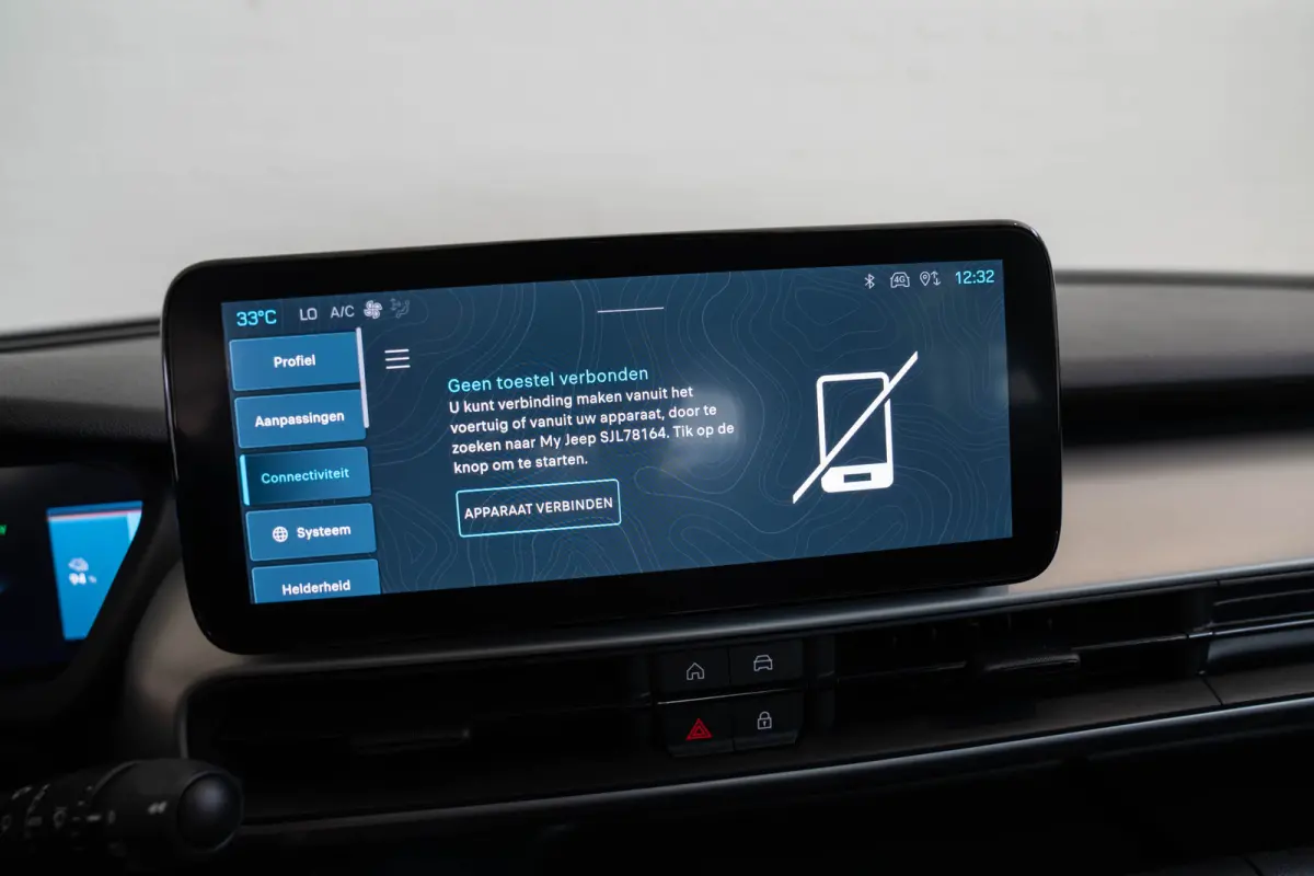 Summit 54 kWh | SOH 97% | Camera | Apple Carplay & Android Auto | Climate Controle | Keyless | Parkeersensoren |