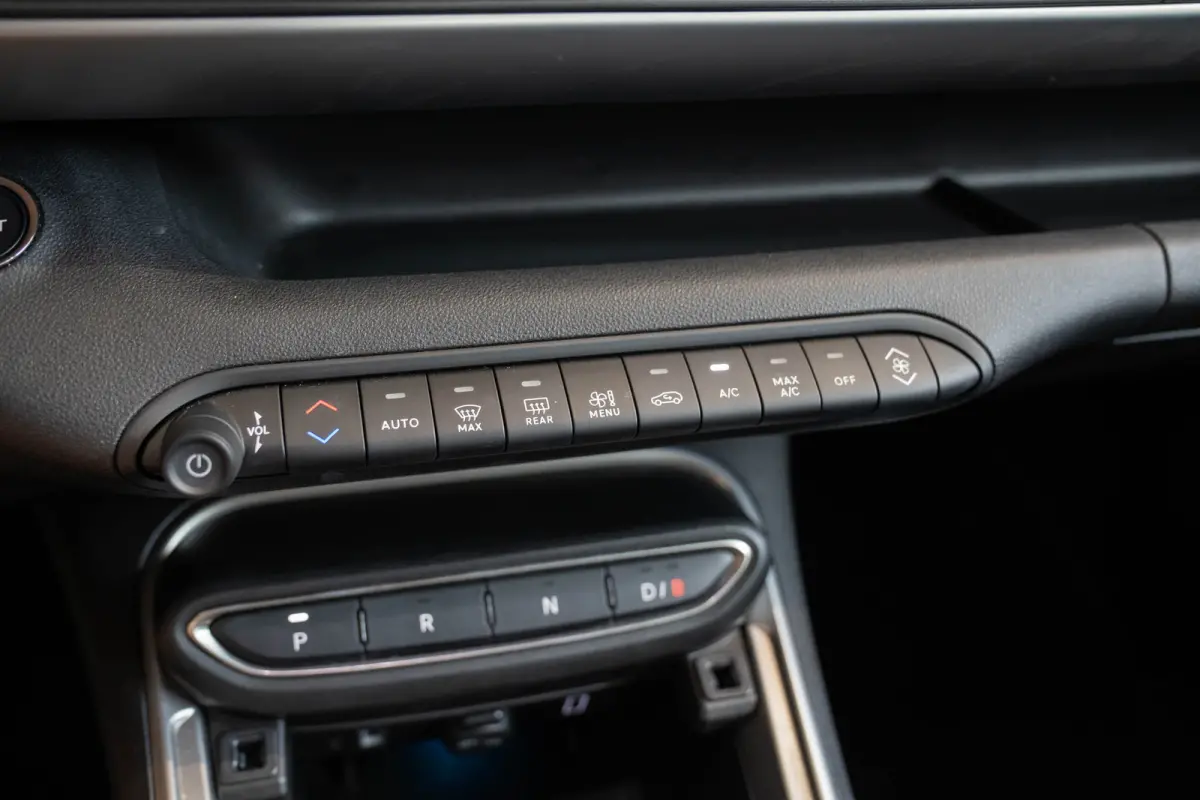 Summit 54 kWh | SOH 97% | Camera | Apple Carplay & Android Auto | Climate Controle | Keyless | Parkeersensoren |