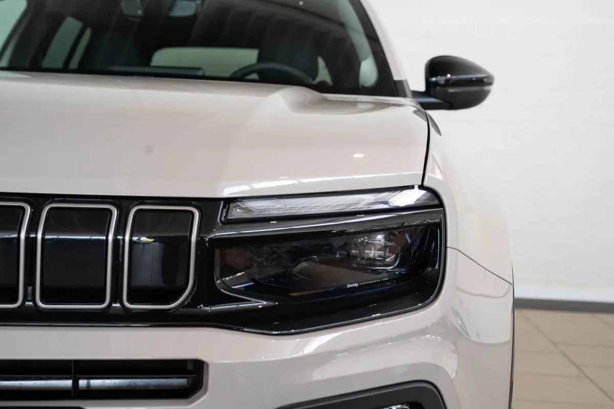 Summit 54 kWh | SOH 97% | Camera | Apple Carplay & Android Auto | Climate Controle | Keyless | Parkeersensoren |