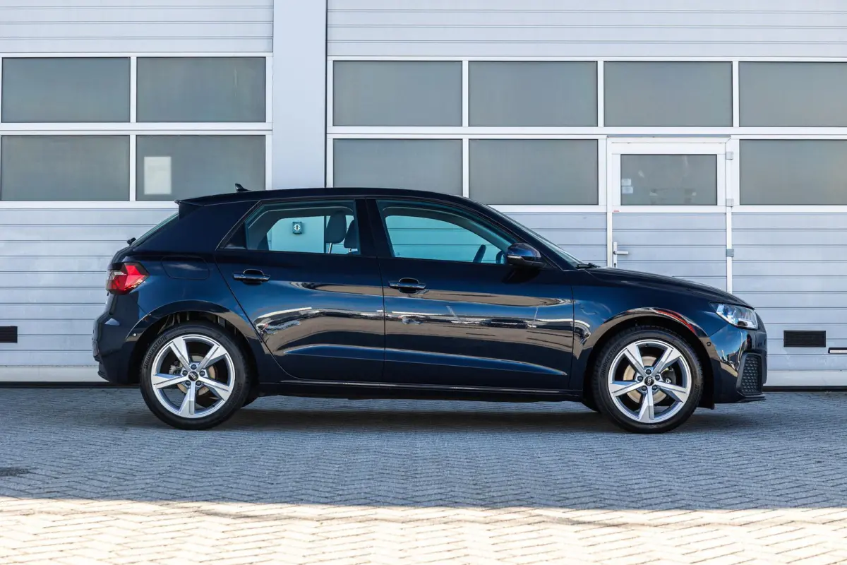 30 TFSI 110pk S-tronic Pro Line | Stoelverwarming | Apple Carplay/Android Auto | Autom. airco