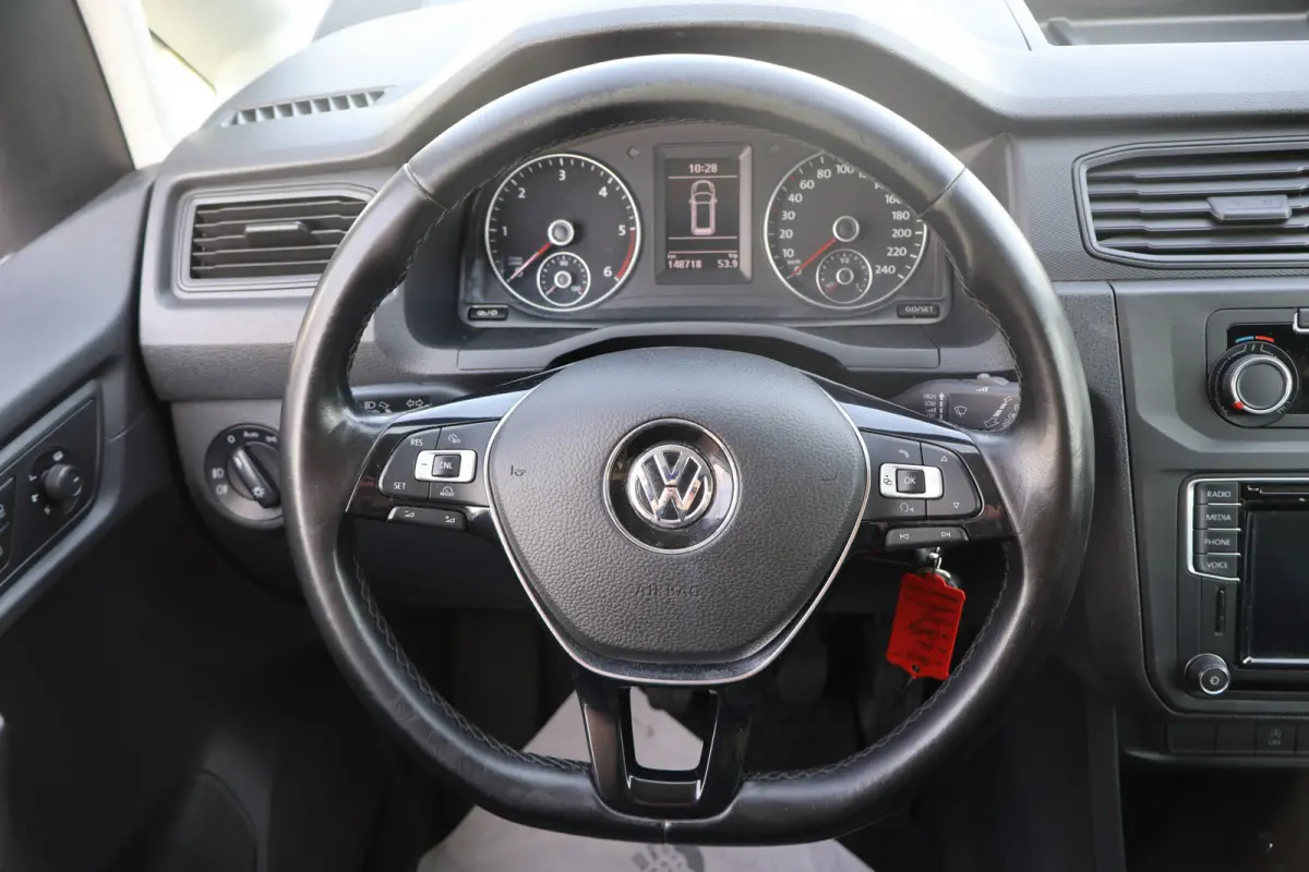 2.0 TDI 102pk L1 H1 Airco Navigatie Trekhaak