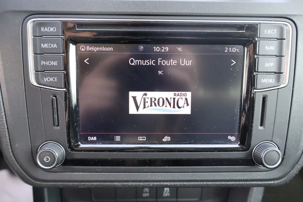 2.0 TDI 102pk L1 H1 Airco Navigatie Trekhaak
