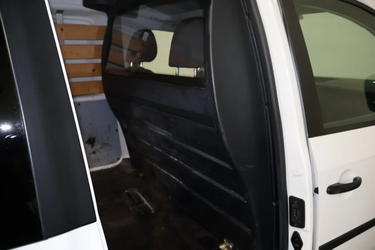 2.0 TDI 102pk L1 H1 Airco Navigatie Trekhaak