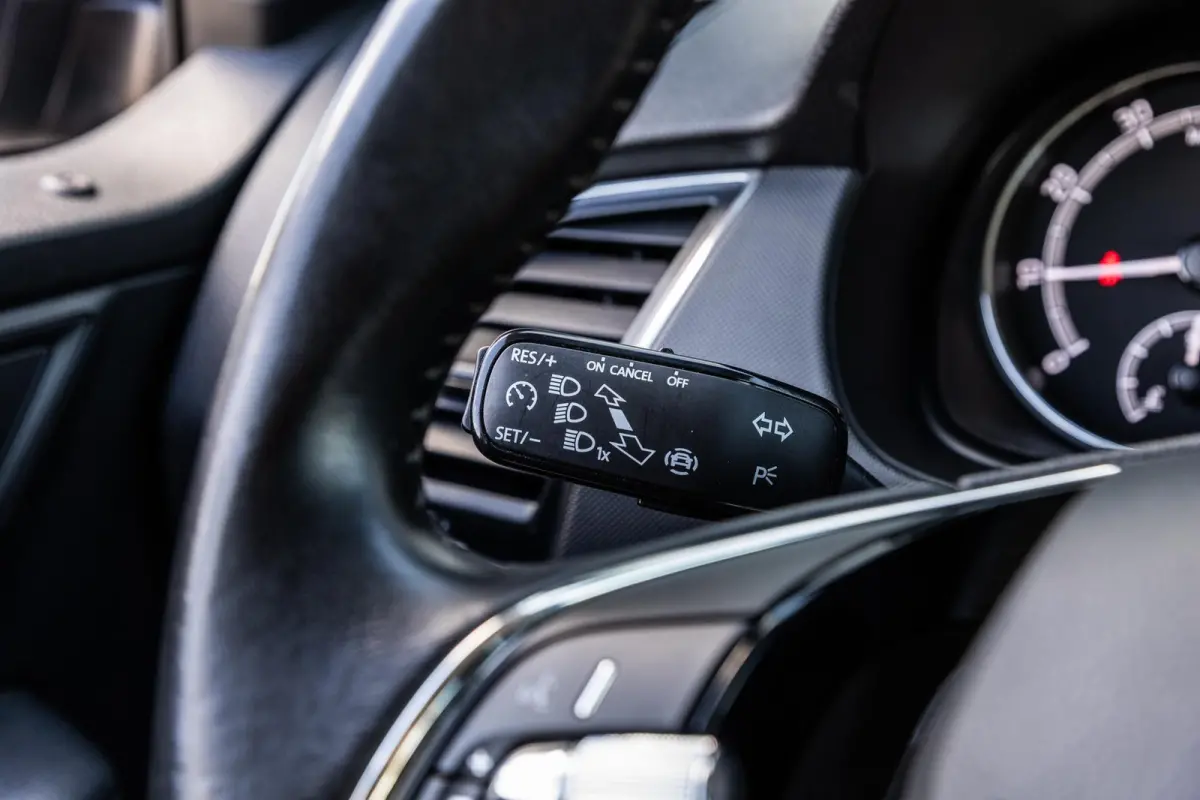 1.0 TSI 95pk Ambition | Sensoren achter | App Connect | Cruise Control | Airco
